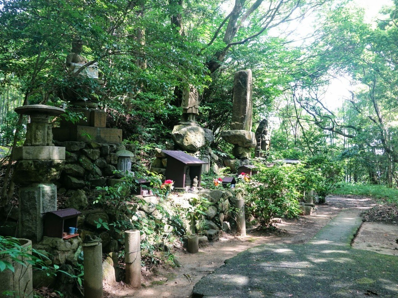 忘れられた皿倉山祈願塔 の歴史を追って かやはらあやこ フォトライター Note 忘れられた皿倉山祈願塔 の歴史を追って かやはらあやこ フォトライター Note