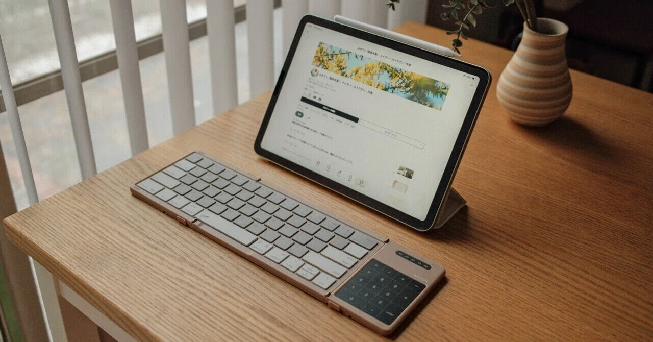 iPadをPC代わりにしたい。NILLKINの折りたたみキーボードを買ってみ 
