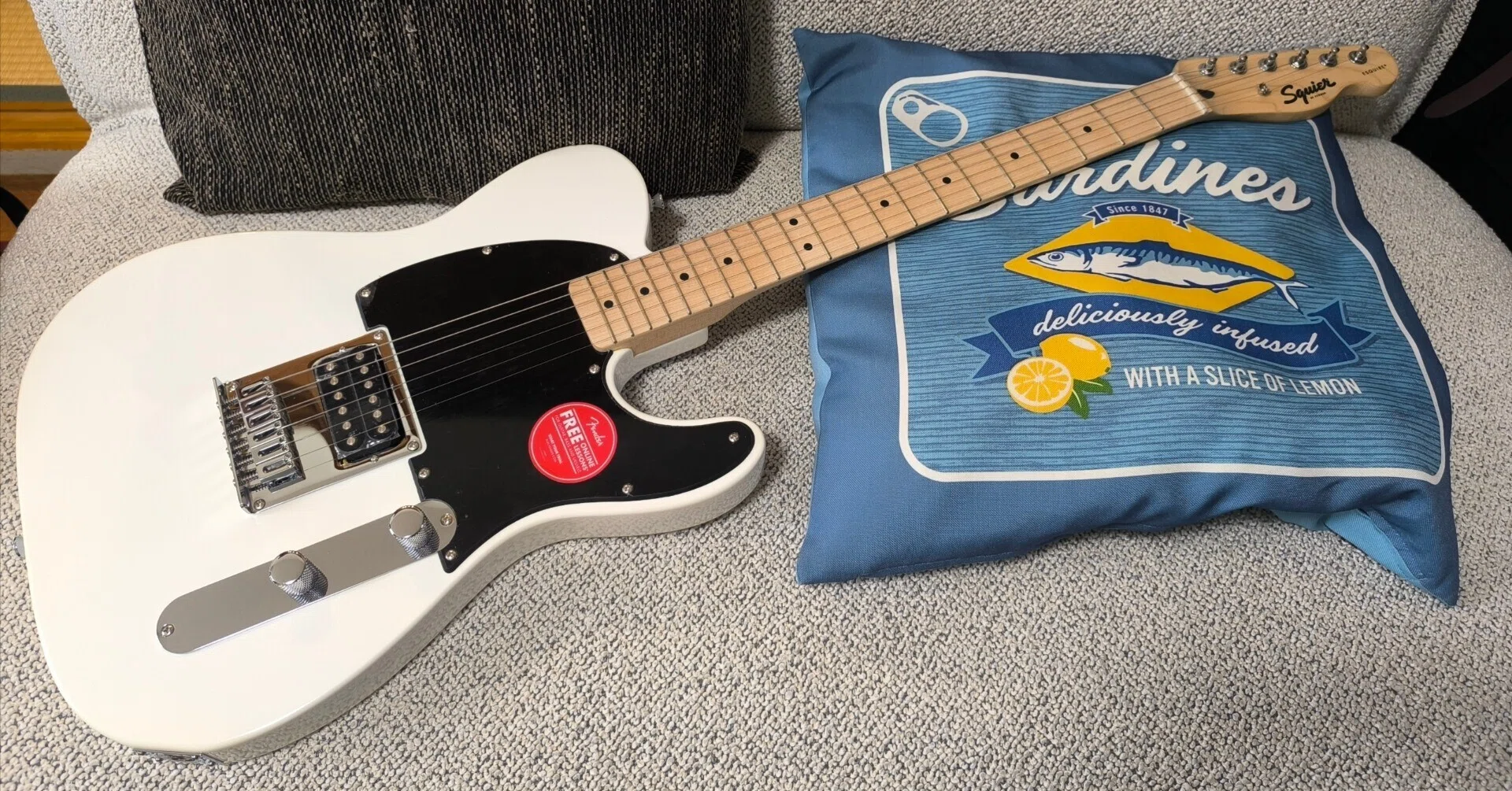 Squier Sonic Esquire H｜ボーンアンドスキンA