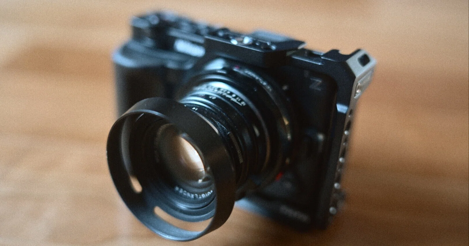 【超美品】フォクトレンダー S.C 40mm F1.4 Mマウント #595 フォクトレンダー40mm F1.4 SC、5年経っても手放せない理由｜TAKU