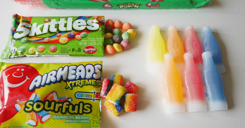 韓国のすっぱいお菓子を食べてみた カウンセラーのすべらない話 Note