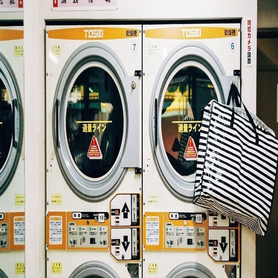 なんでこれまで使わなかったんだろう】コインランドリーの乾燥機｜rie