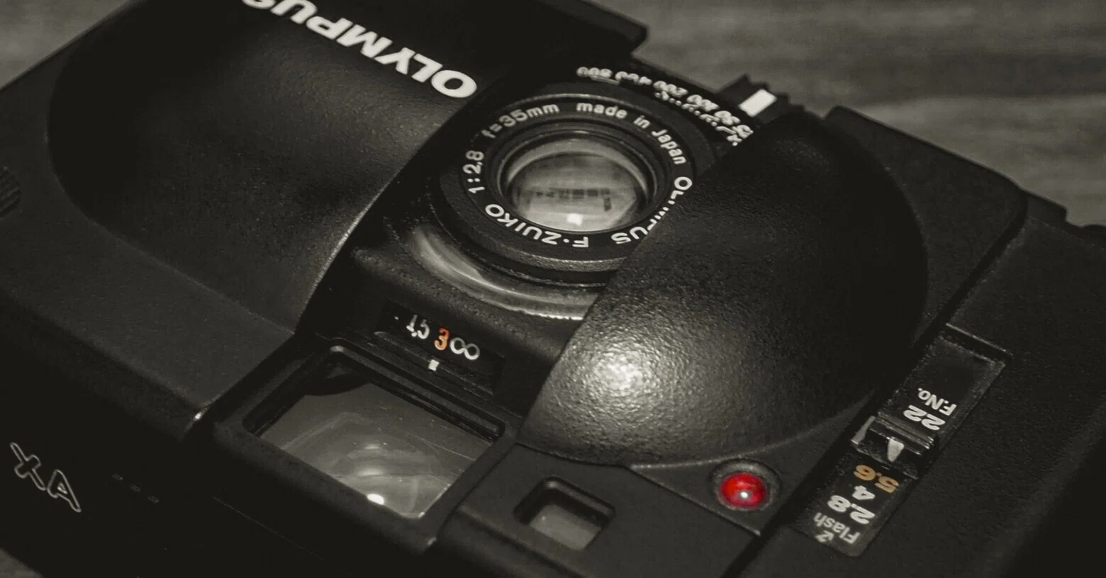 Olympus オリンパス XA4 MACRO コンパクトカメラ 露出計動作 オリンパス XA の露出計がやられてしまった さて、、｜隻 つかさ