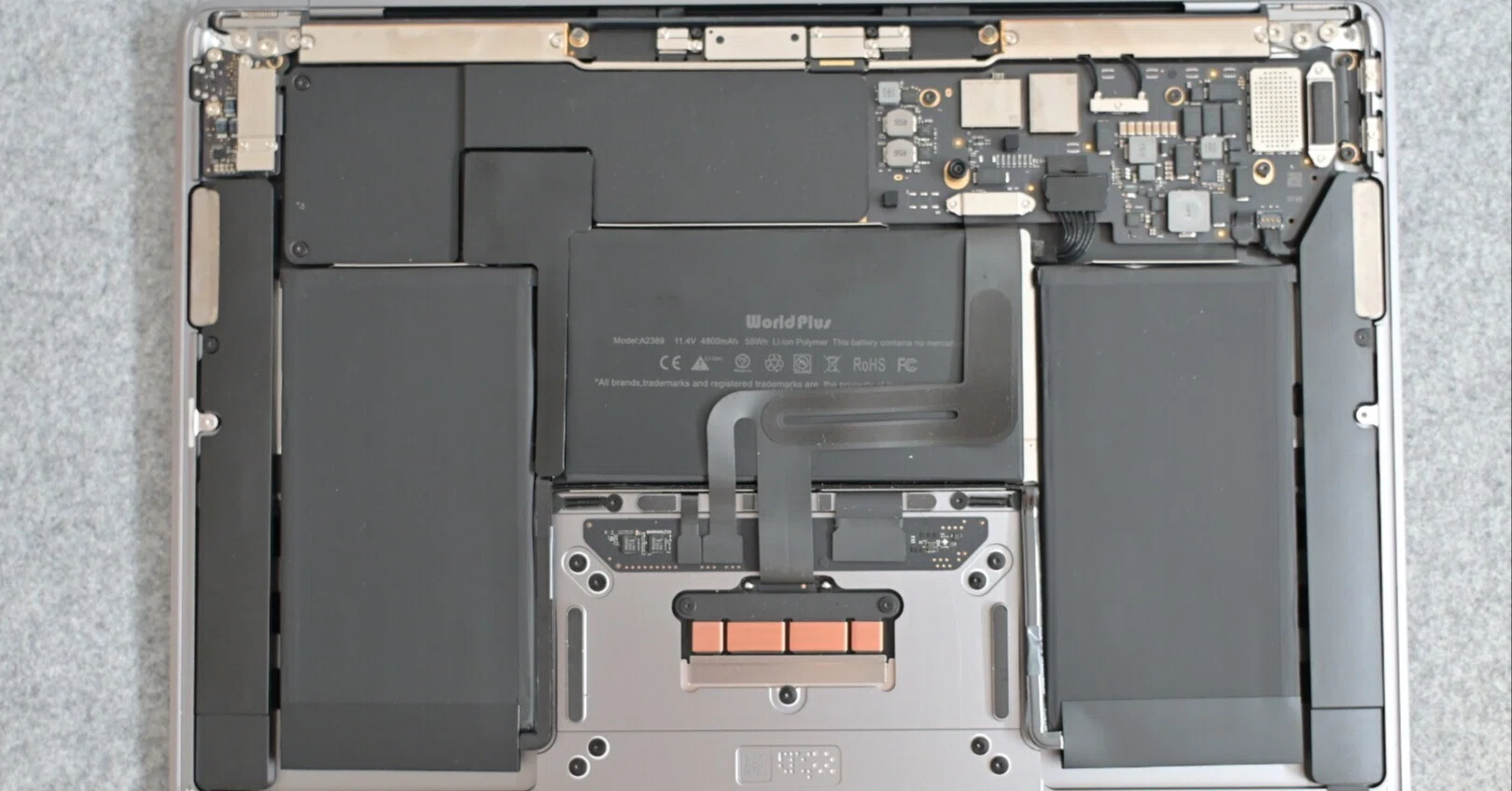 バッテリー交換レポ】夫のMacBook Airのバッテリーを自宅で交換してみ