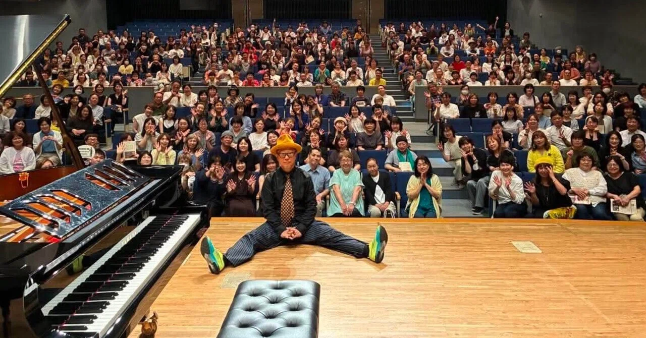 広島・写真届きました！胸熱！｜SENRI OE 大江千里