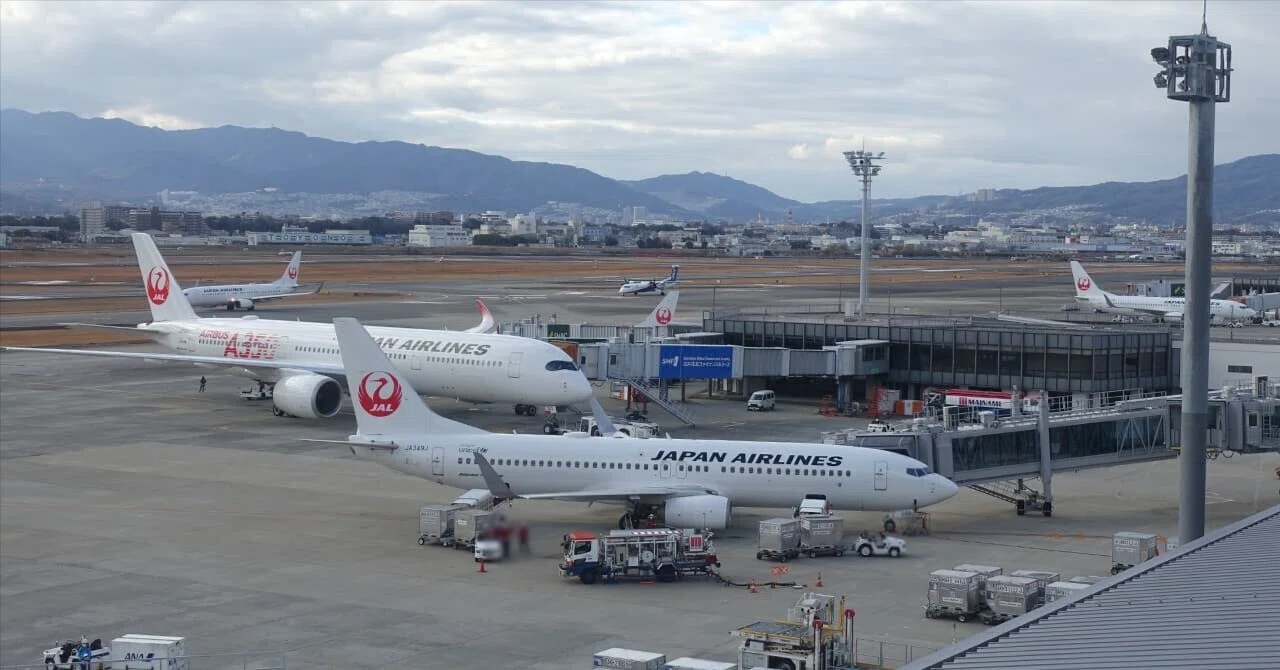 伊丹 空港 時間 つぶし