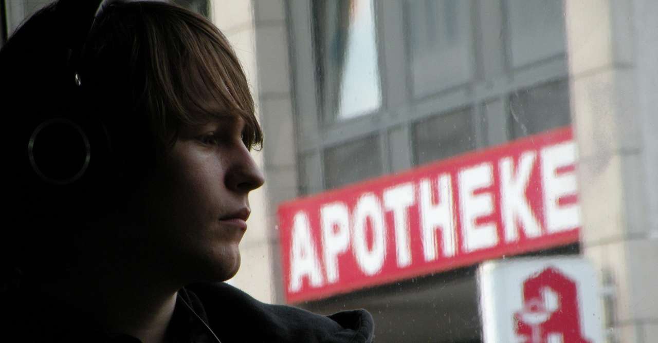 鼻の油の臭いが気になる男子へ 鼻の油の臭い対策とは 名倉潔 Note