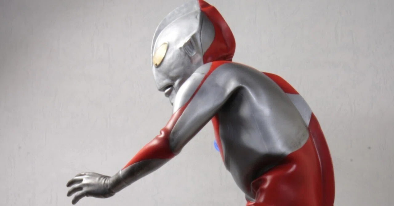 海洋堂メガソフビ ウルトラマン Aタイプ 塗装済み組立キット 制作&塗装】海洋堂 ウルトラマン（Aタイプ） メガソフビキット 復刻版