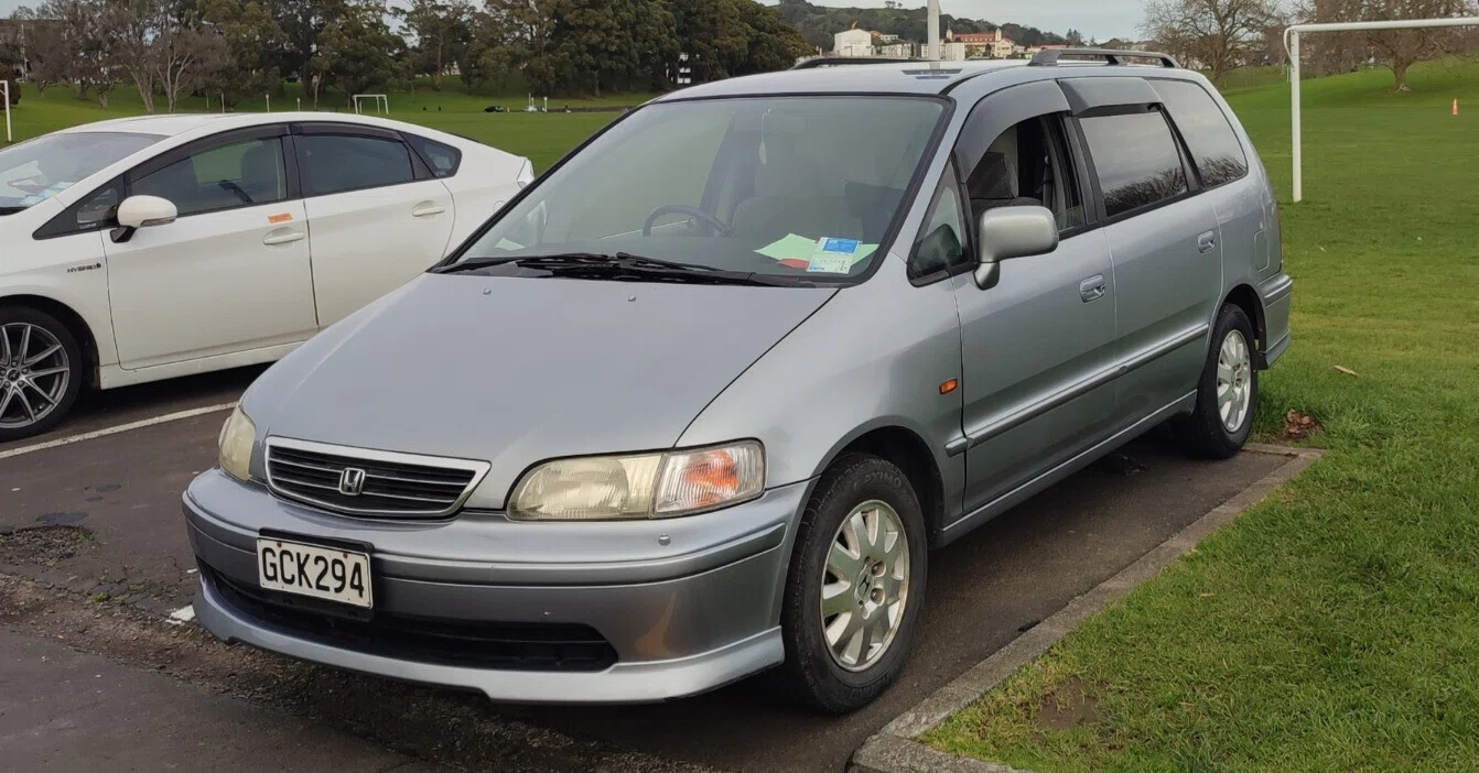 【中古】 ワーキングホリデーｉｎニュージーランド 〔２００４ー２００５〕/三修社/オセアニア交流センター 車を買った日@オークランド｜NZワーホリ写真日記｜かな はしもと