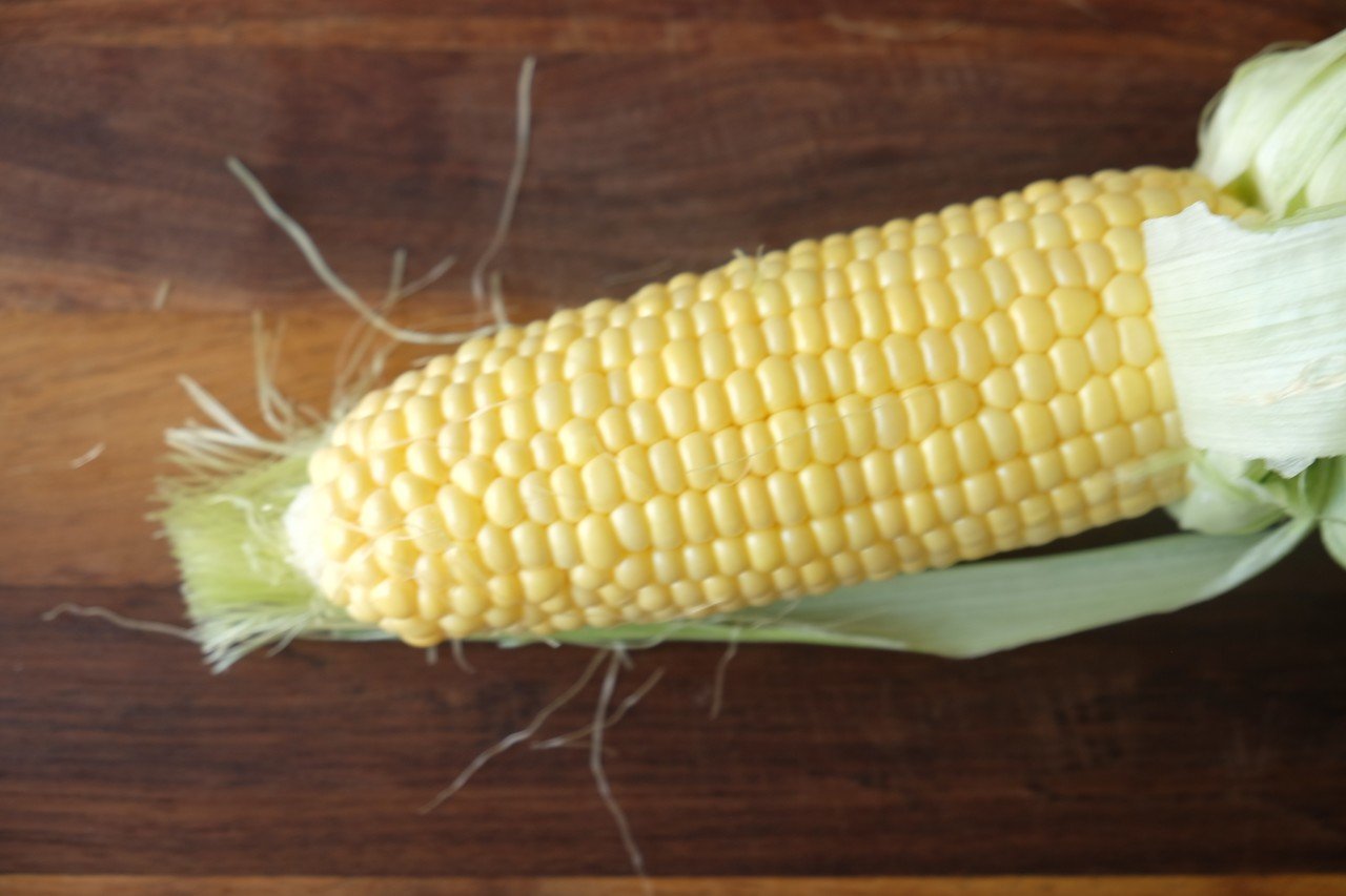とうもろこしは生で食べるのが美味しいのか コーンサラダの作り方 樋口直哉 Travelingfoodlab Note とうもろこしは生で食べるのが美味しいのか コーンサラダの作り方 樋口直哉 Travelingfoodlab Note