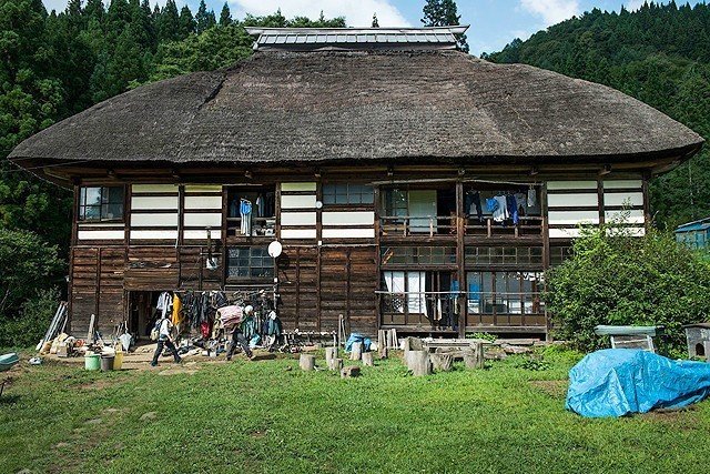 アラヤシキの住人たちメインビジュアル