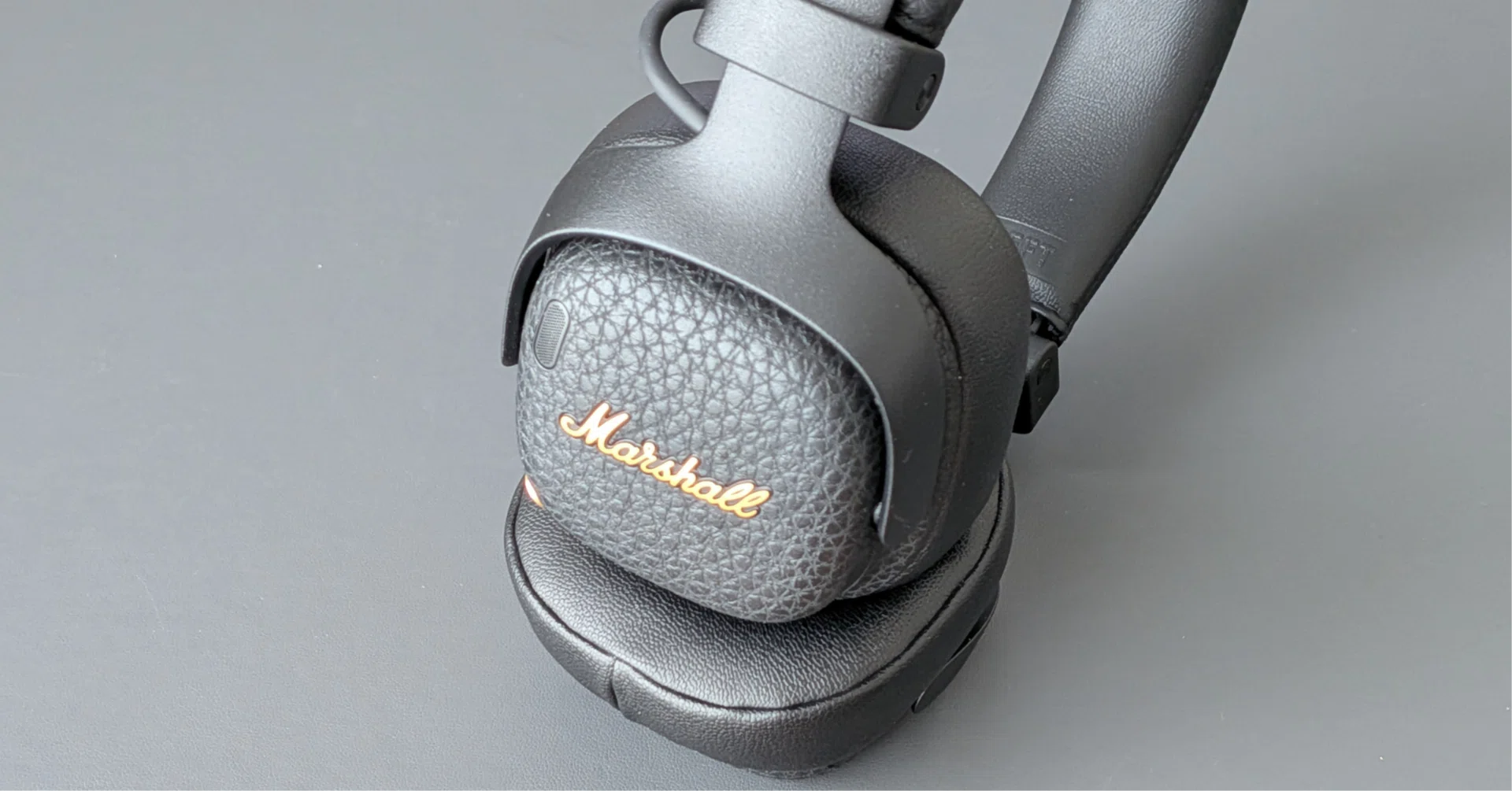 Marshall MILTON A.N.C. Review! Commuting, cafes, and movies. How