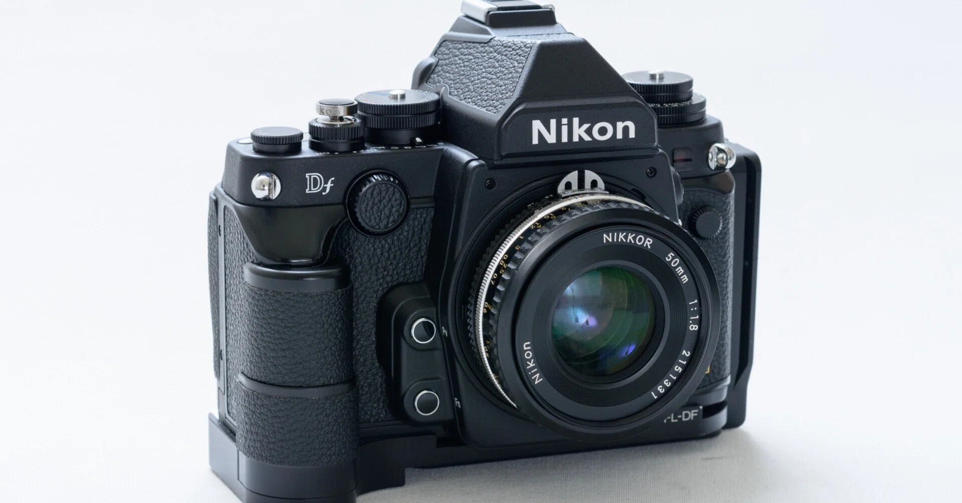 カメラ機材記事】2026年夏になっても一眼レフのNikon Dfが楽しくて