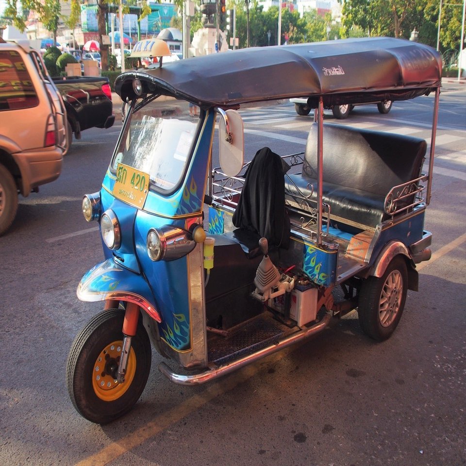 タイ国内のトゥクトゥクもいろいろ 在住歴年が話したい本当のタイと見てきたこととうまい話と Note