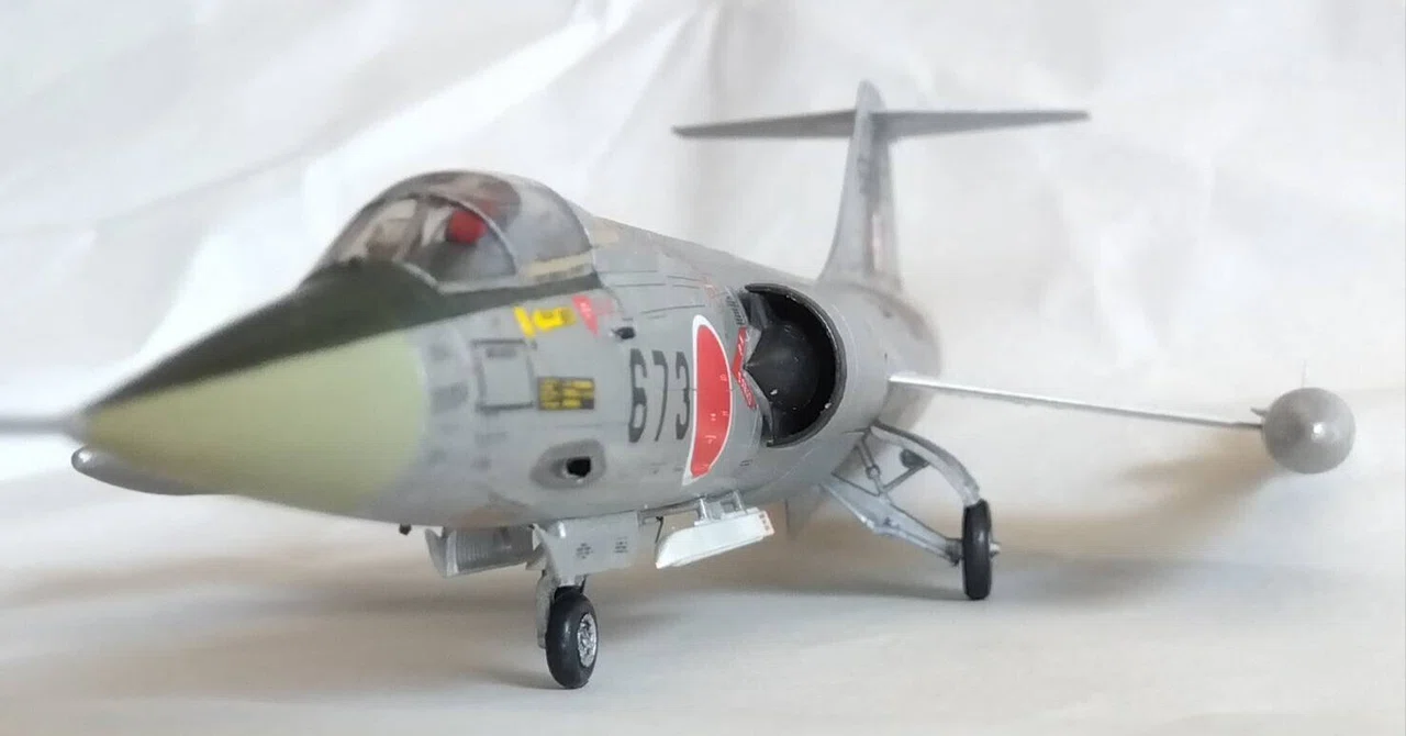 航空自衛隊 F-104J スターファイター（完成品）ハセガワ 1/72 F-104Jスターファイター（ハセガワ1/72）#12～完成！｜はりす筆塗りぷらも