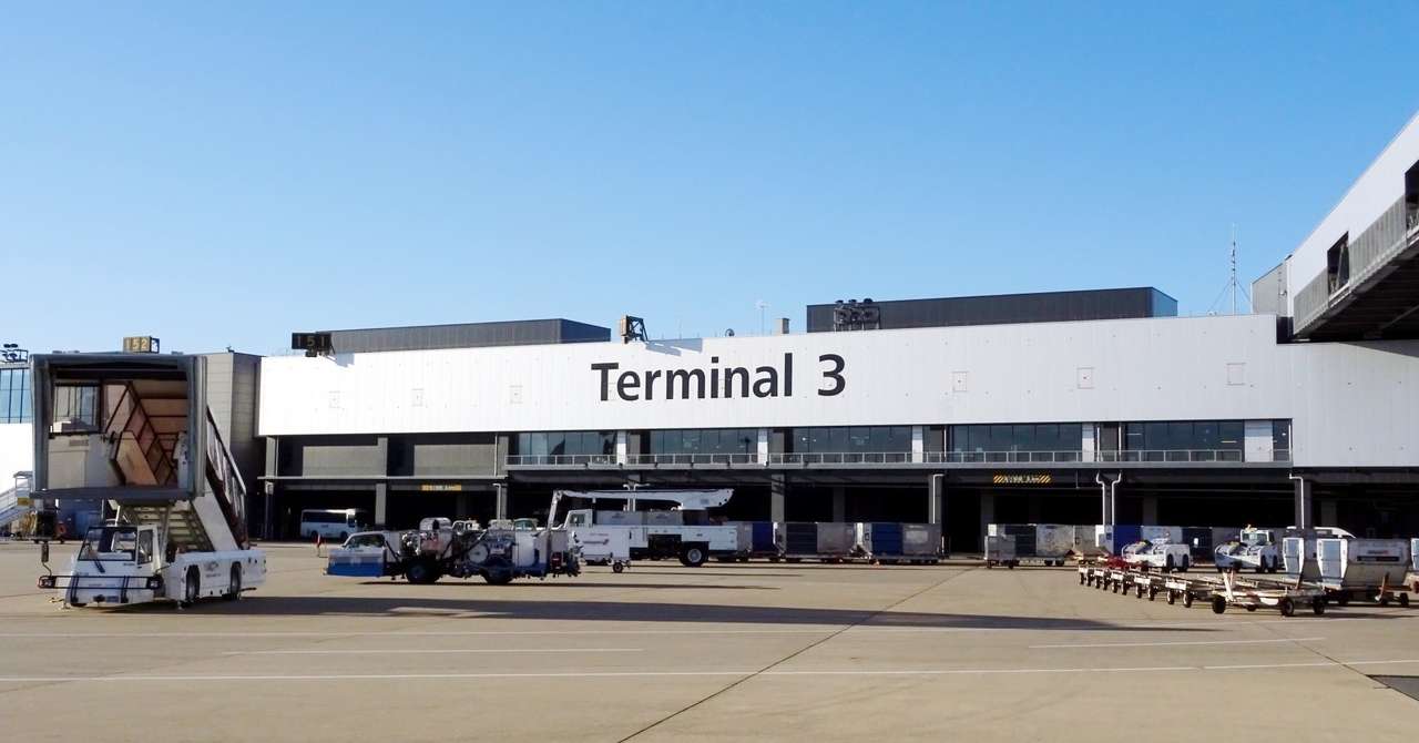 成田空港第3ターミナル拡張工事に進展 すみませんツアーズ By ミキキートス オンライン海外旅行 社会科見学ツアーoperator Note
