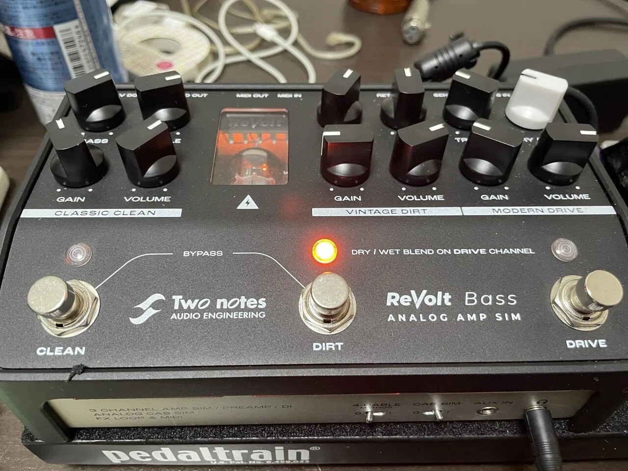 Two Notes ReVolt Bassを買ったぞ〜！｜うえだ