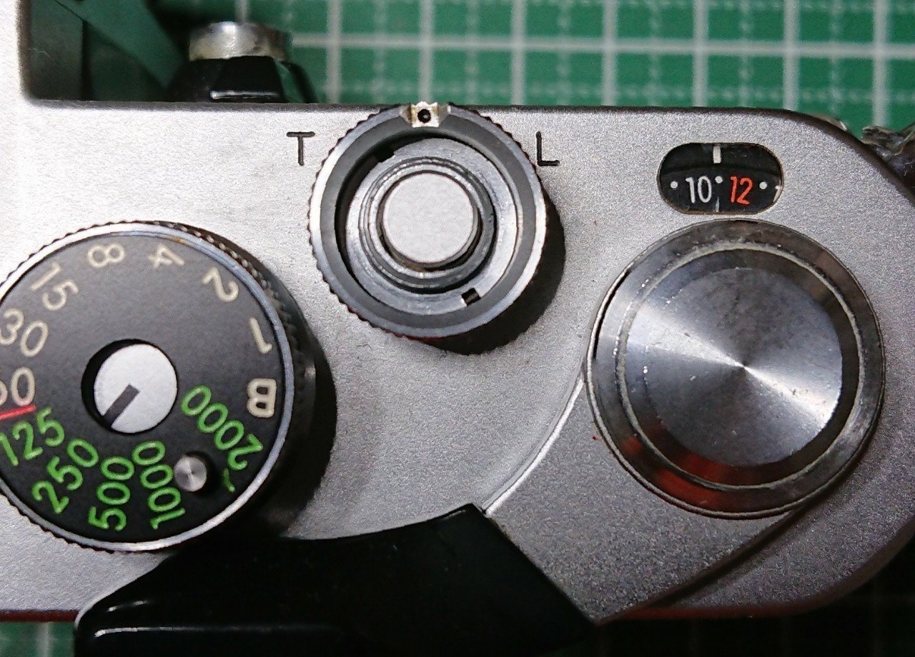 シリーズ最後の機械式カメラ Nikon F2｜かぺりと