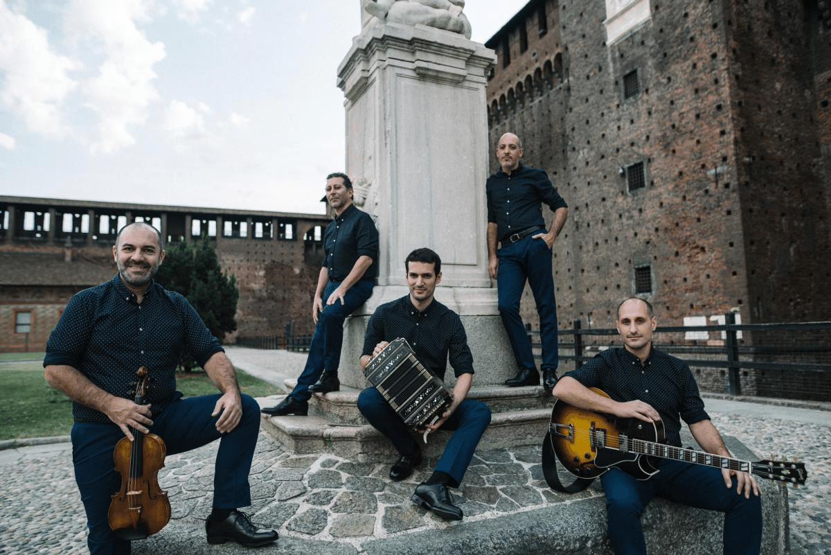ピアソラページ Bandoneon Concerto: Piazzolla(Bandoneon)Schifrin / St Luke's