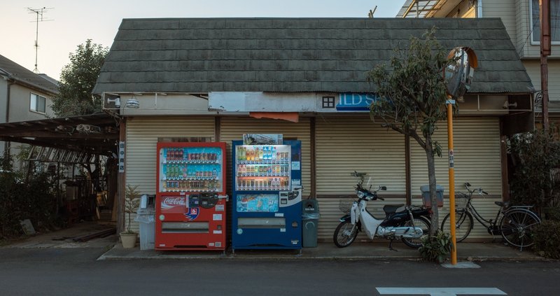 短編小説：自動販売機の日常
