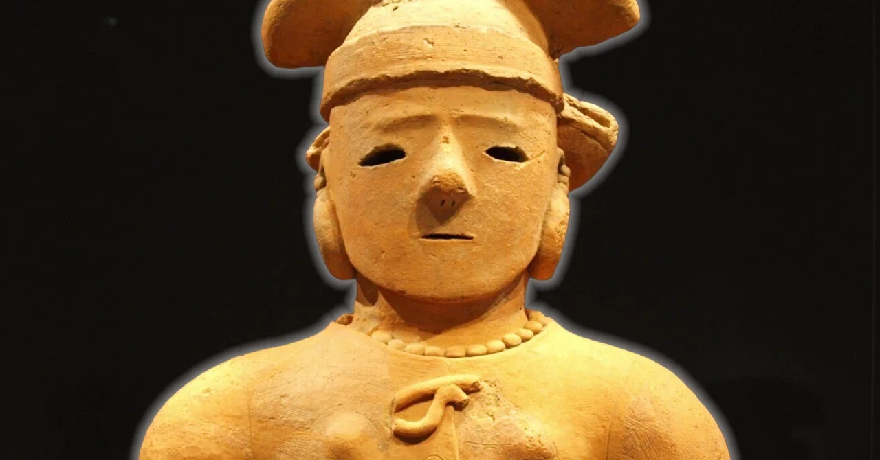 ただ今展示中①重要文化財《埴輪 盛装女子》古墳時代 6世紀 東京国立