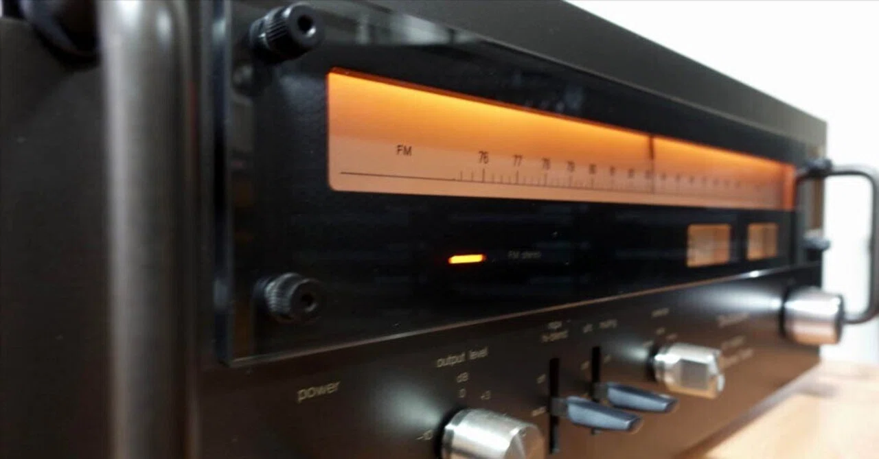 Technics テクニクス ST-9300 FM ステレオ ラジオチューナー Technics ST-9300 修理調整記録2｜BLUESS Laboratory