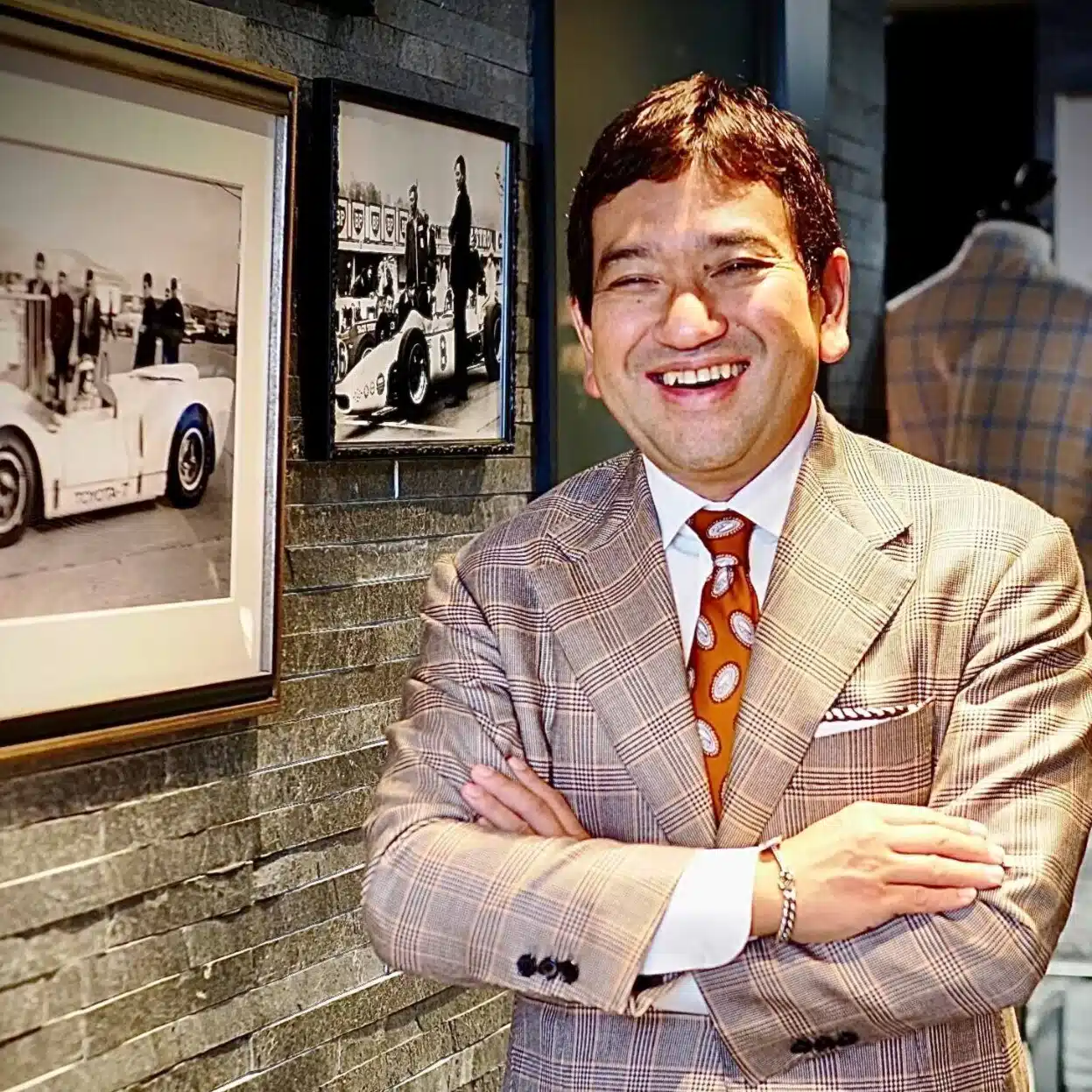 Hidetoshi Shirai（白井　秀俊)