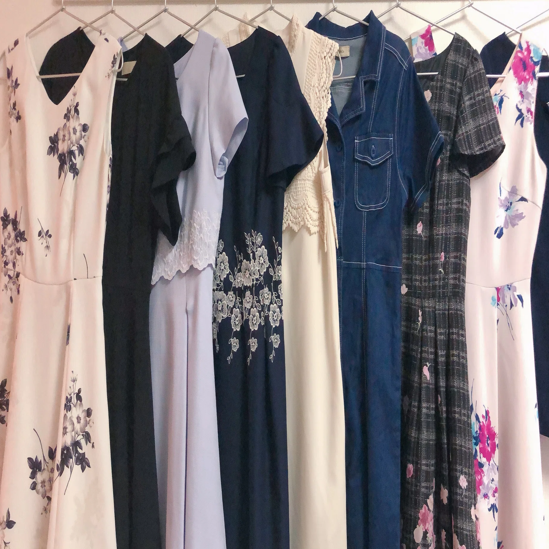 自粛期間で100着の服を断捨離した話｜miko