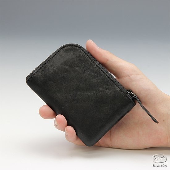 セキュリティカードとカギを一緒にまとめる あるようで無かったカード キーケース Assiston Note