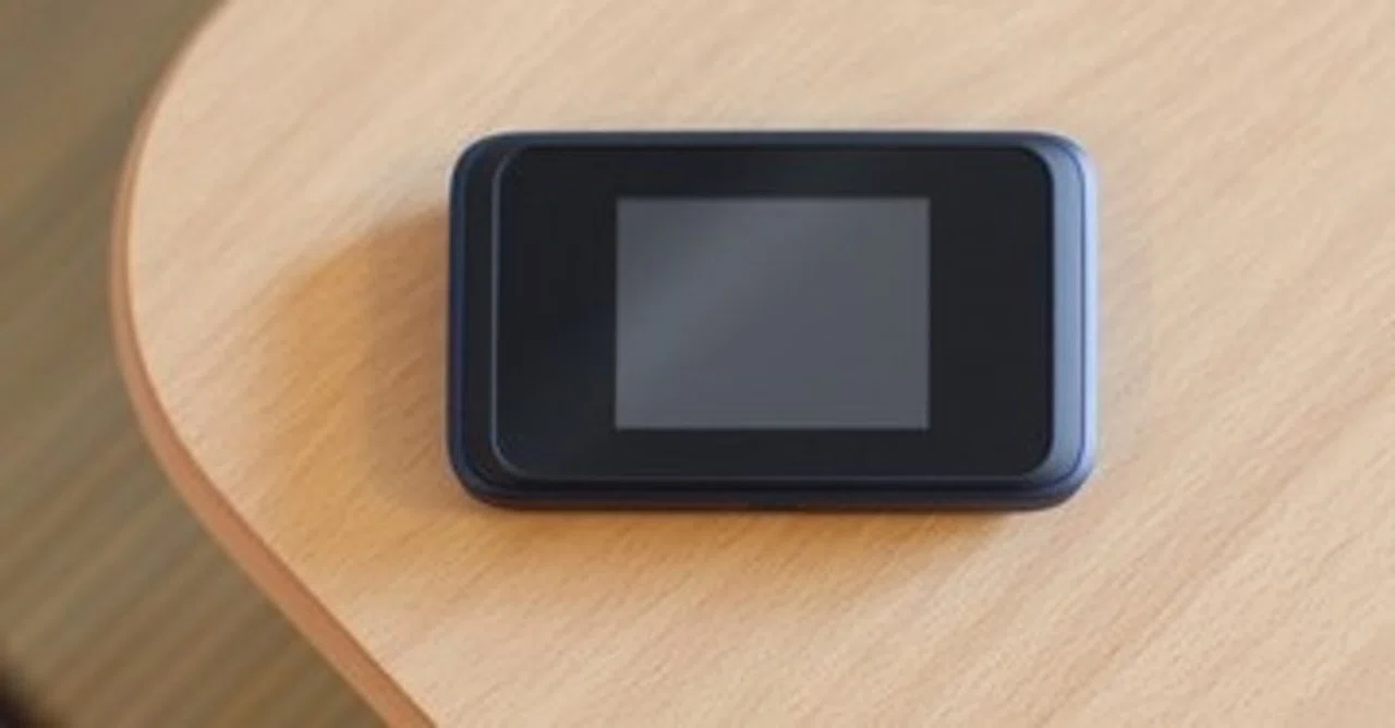 モバイルWiFiルーターを使わない時は電源を切った方が良い？｜m3akhcta