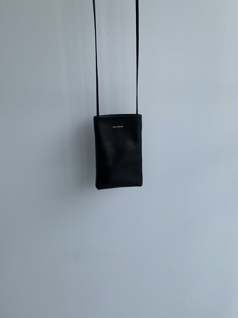 初の小物レザーサコッシュ シンプルを守るために 全然シンプルじゃないことをしました Foufouは服屋さん Note