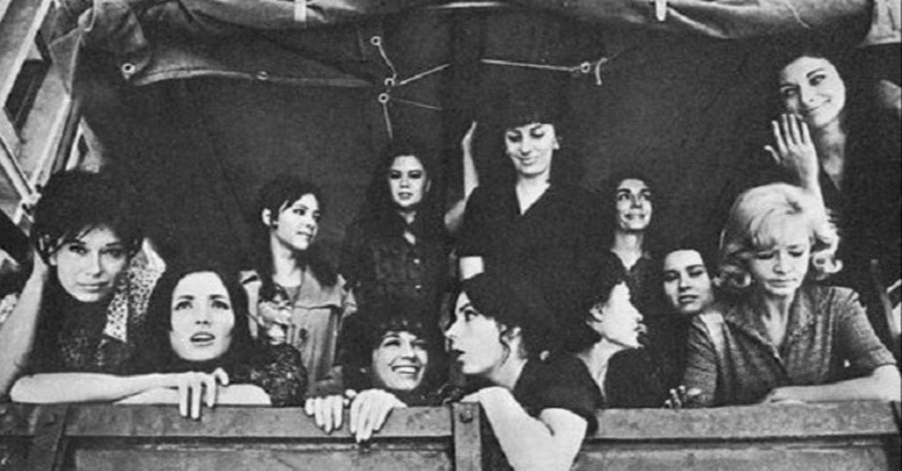 国境は燃えている Giorgia Essay イタリア映画 料理 Note 国境は燃えている Giorgia Essay イタリア映画 料理 Note
