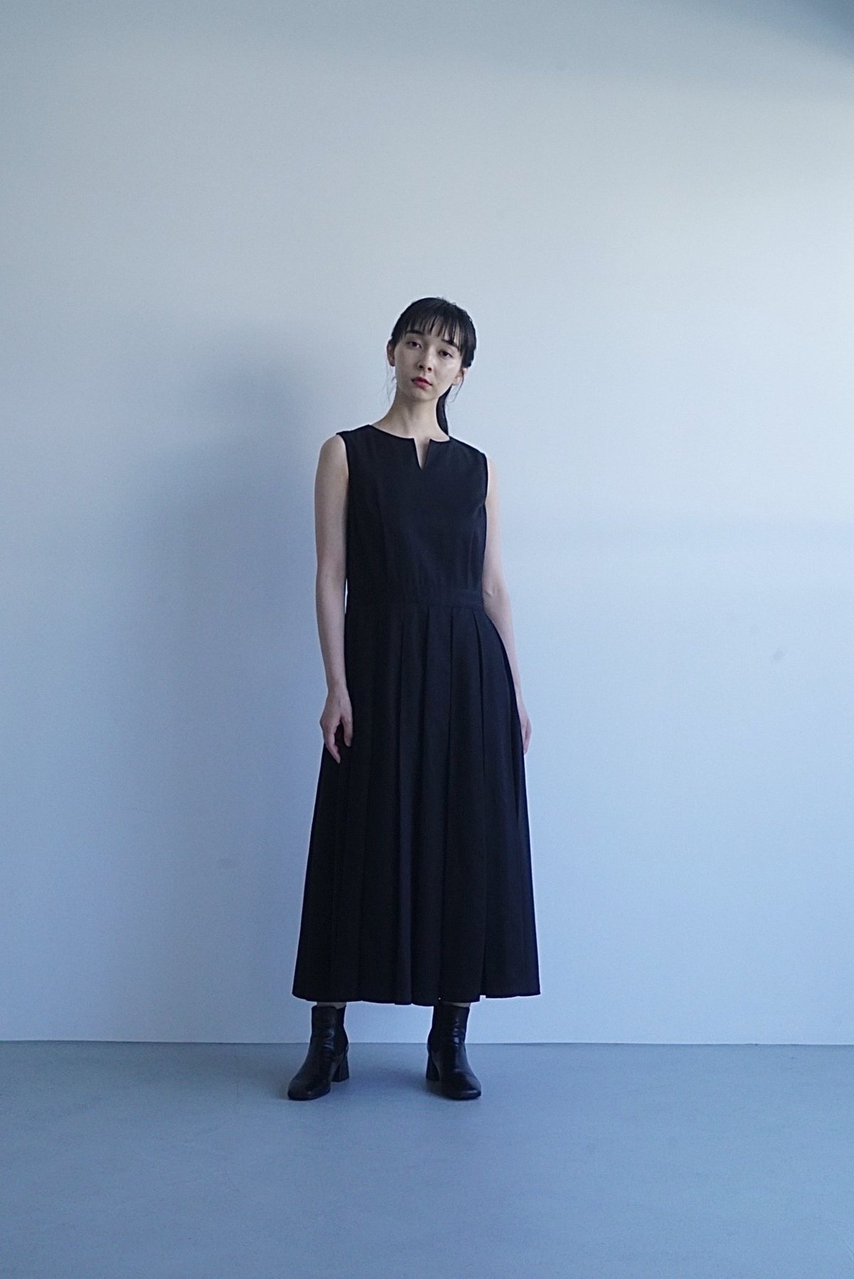 7月7-10日の販売情報]レザーサコッシュ、THE DRESS#12 , THE DRESS #21  