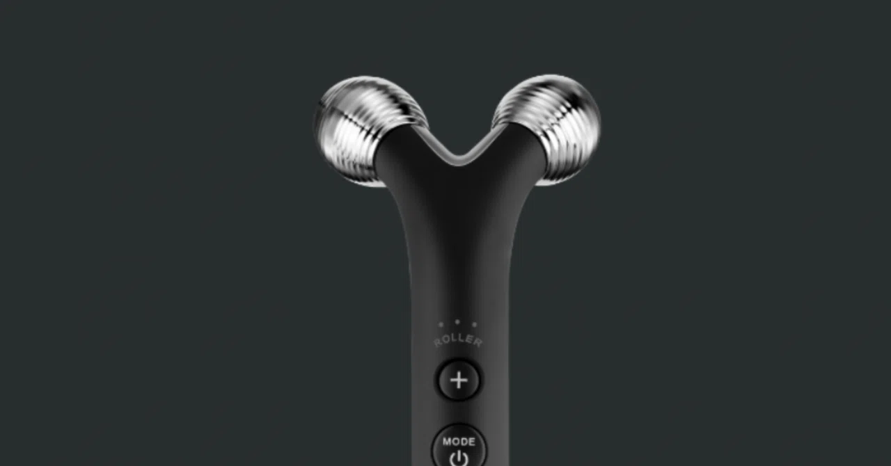 話題の電気ニードル美顔器〈WAVY ニードルリフトポインター SP〉を仙台