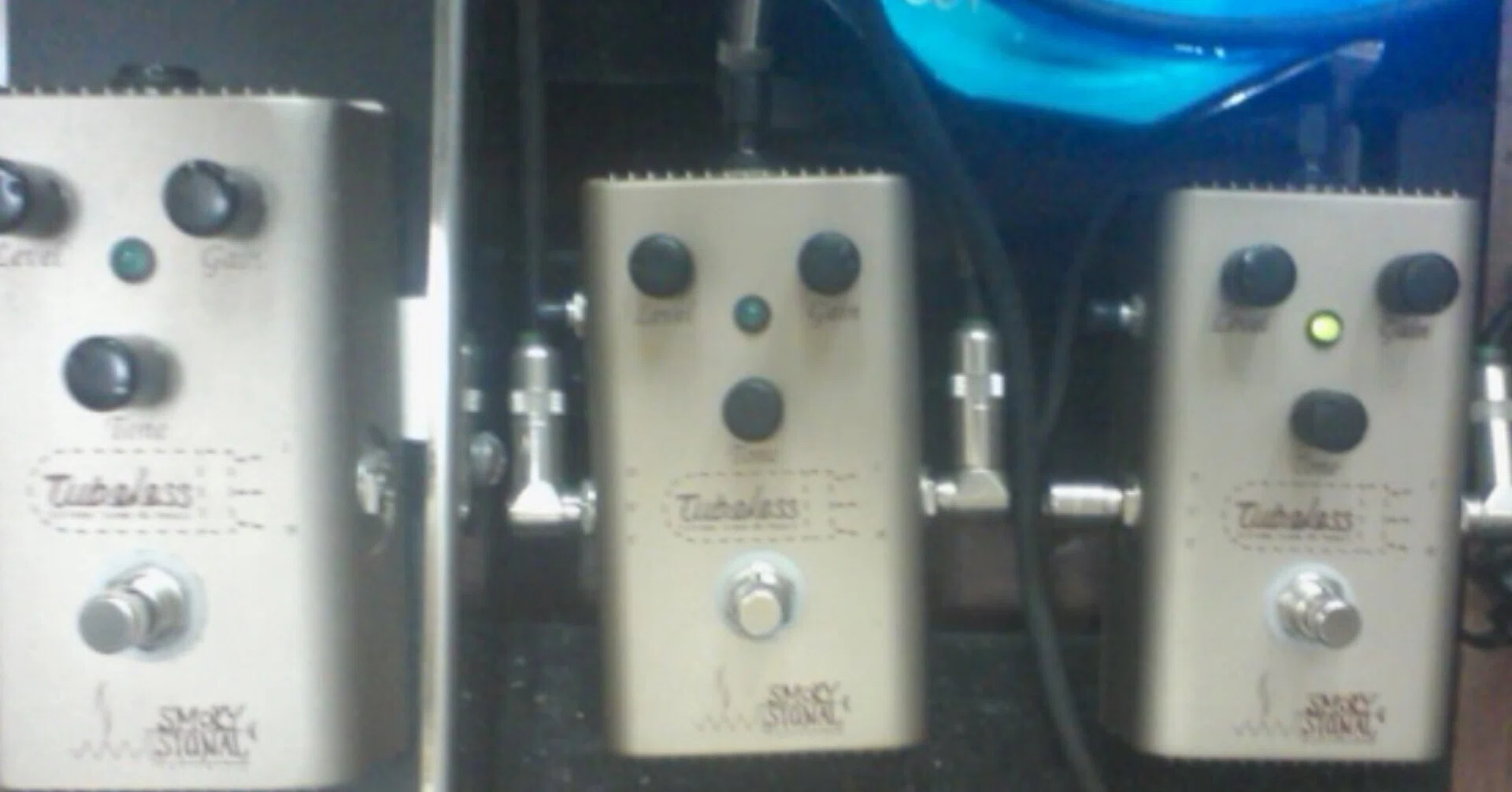 高音質SMOKY SIGNAL AUDIO Tubeless OVERDRIVE SMOKY SIGNAL AUDIO TUBELESS】 あ、自分昔からちっとも変わってなくて