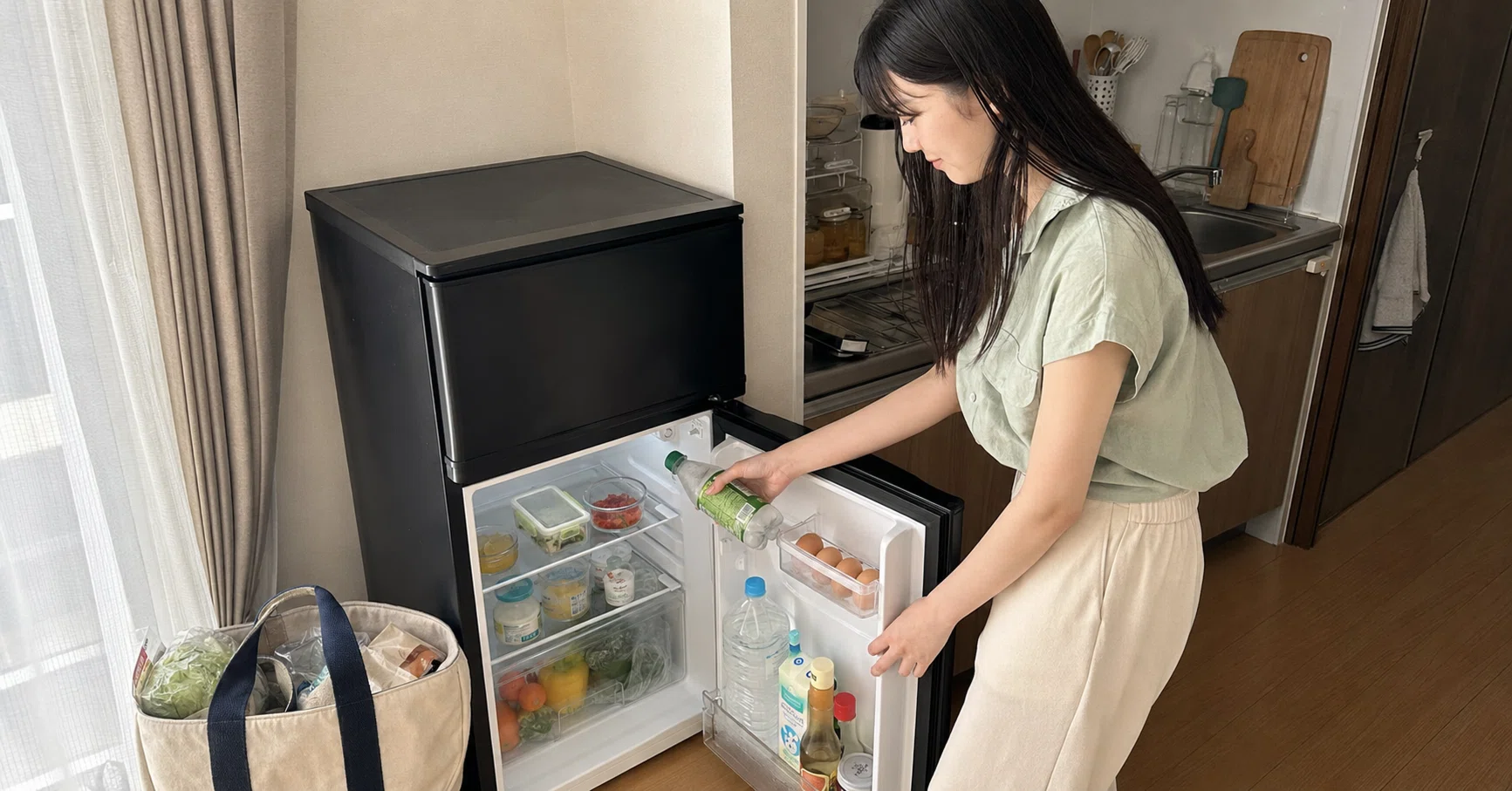 COMFEE'90L冷蔵庫でひとり暮らしの台所をすっきり｜キツネ｜コラムライター