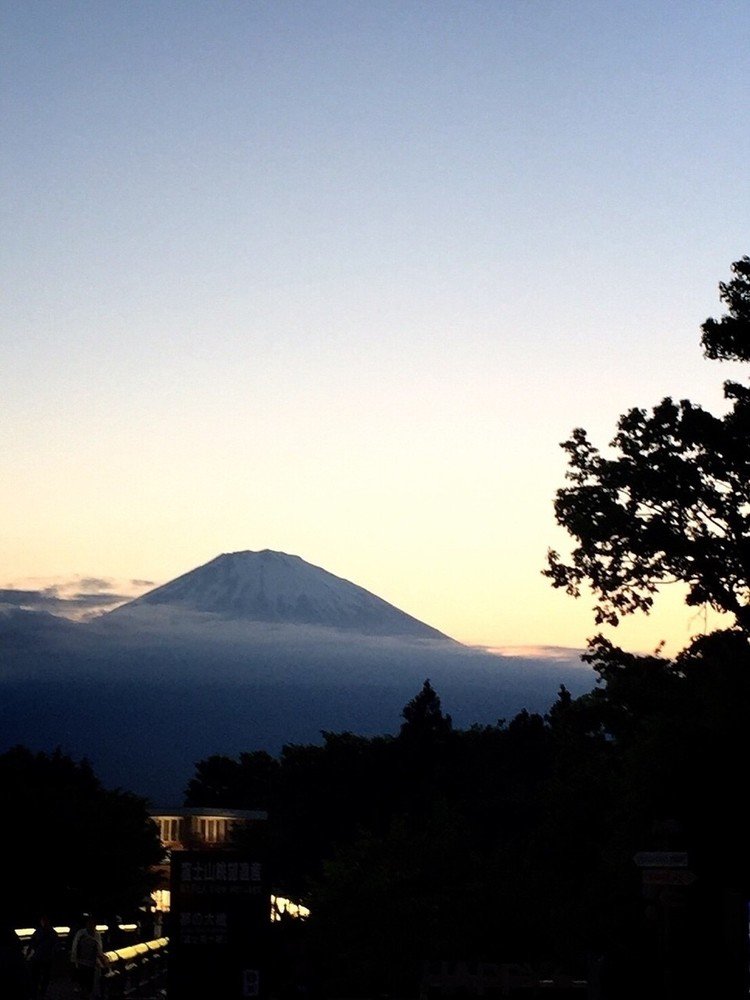 Monte Fuji.
La fotografia da una persona preferite e' specials.
#富士山
#特別な写真
#御殿場からですよ
#絶景スポット