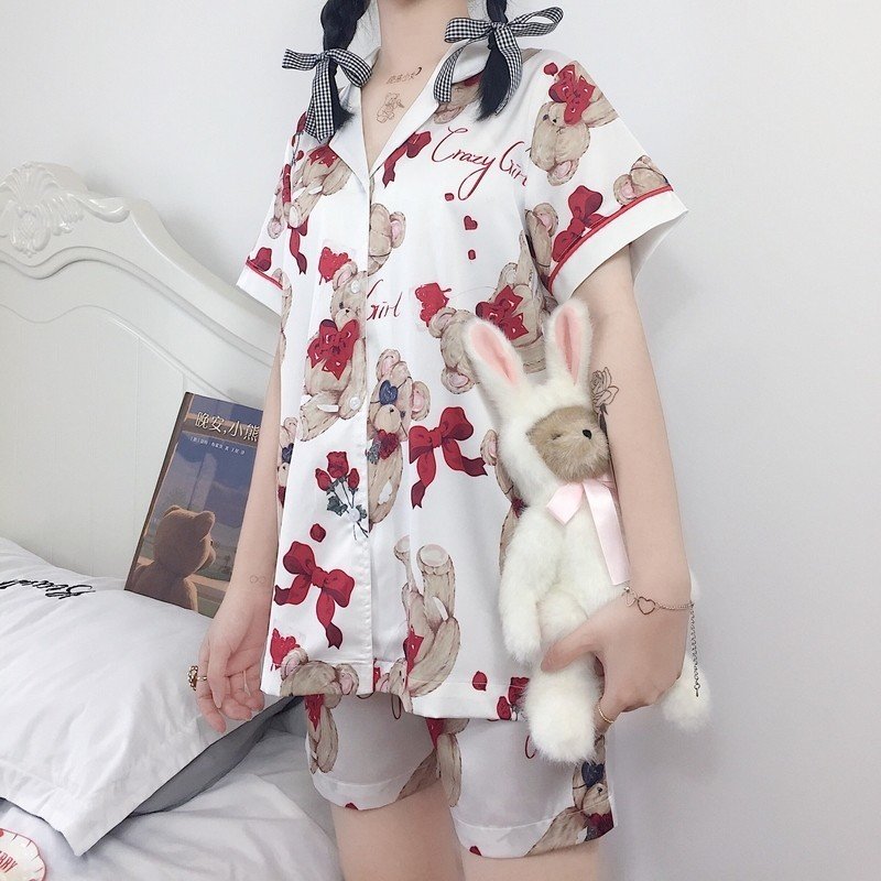 逃げる 加害者 かどうか ゴスロリ パジャマ Bichoraro Org