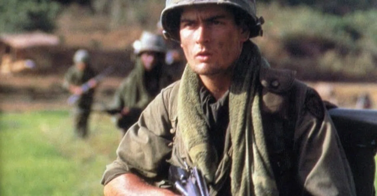米軍 曹長　第25師団（映画プラトーン）MR-LR 米軍Wikipedia M16に関連する作品の一覧 曹長 第25師団(映画プラトーン
