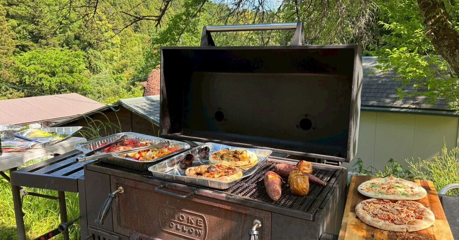 社内イベントレポート】青梅でBBQ！食べて、話して、たけのこ掘りまで
