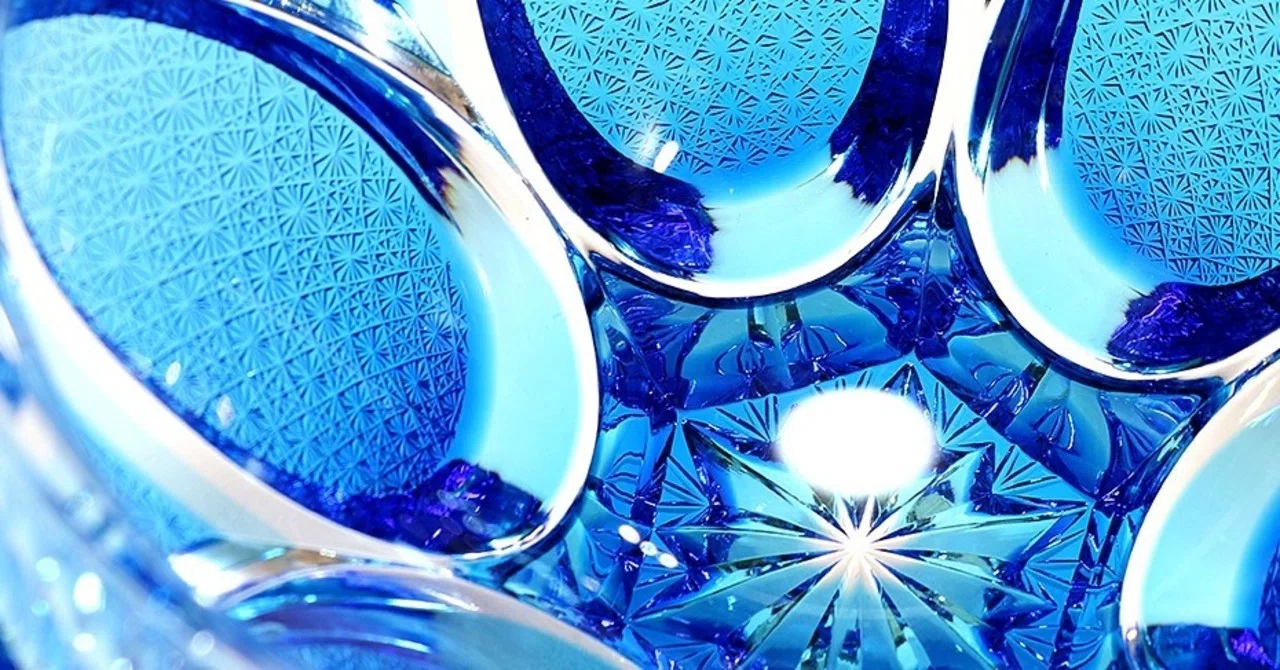石田 慎 作騎士ぐい呑みガラス作家冷酒酒器現代工芸切子白金彩