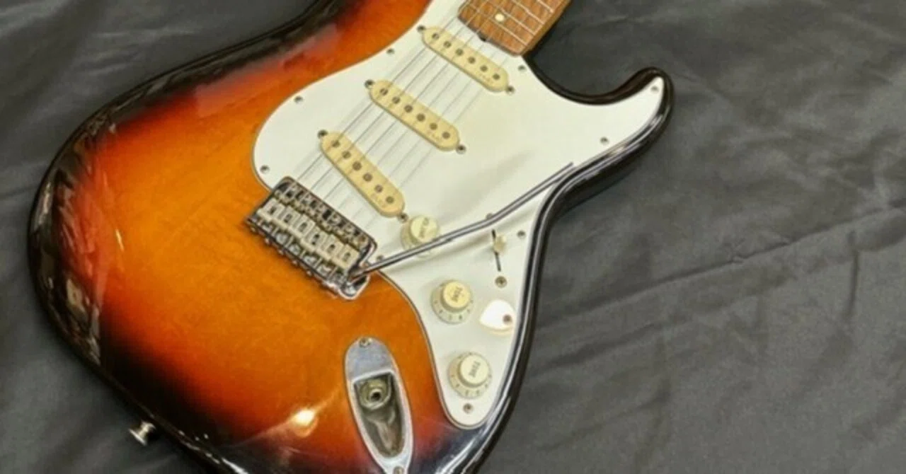 DTMの自宅録音用にFENDER JAPAN ST62-70TXのMODを購入しました。｜ヒレッジ