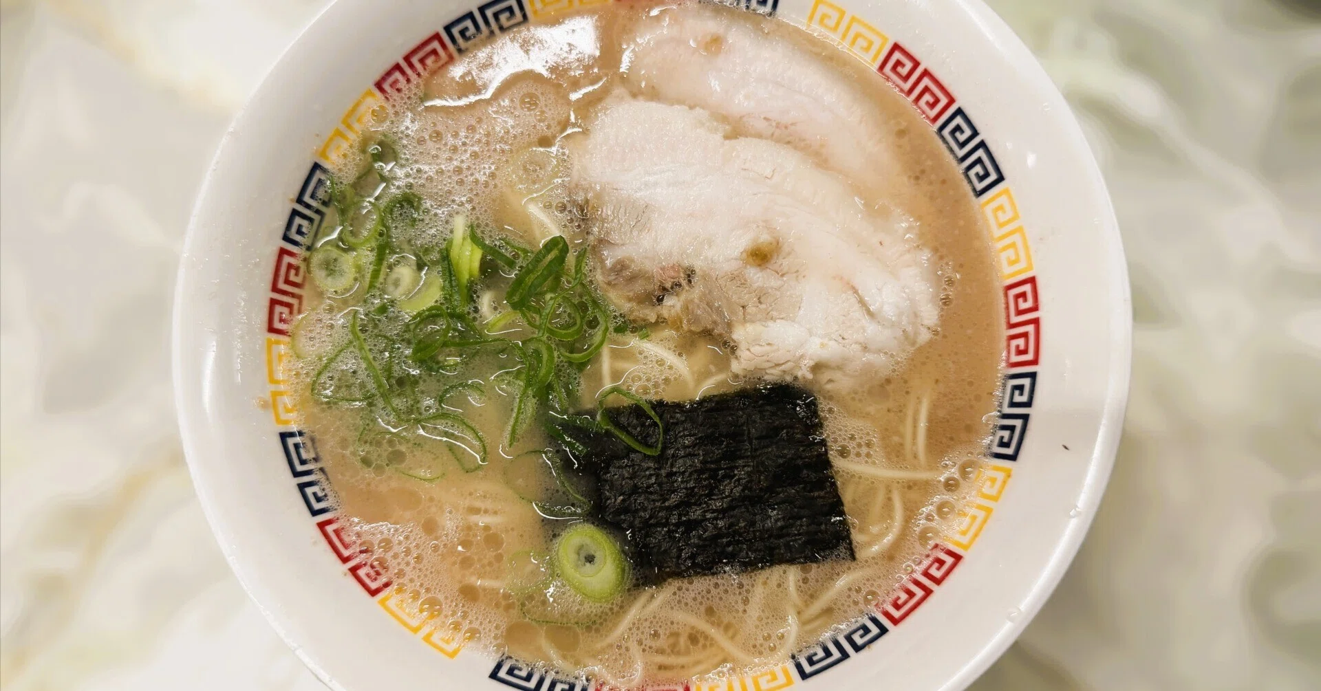 丸 星 ラーメン