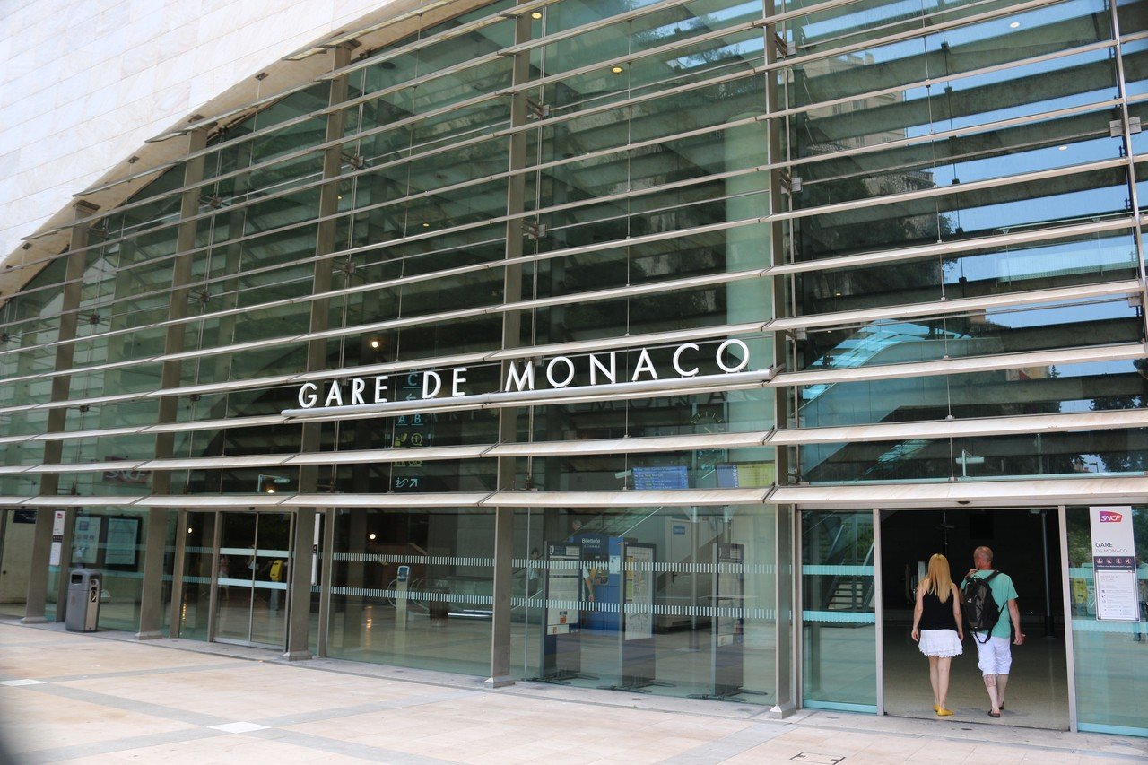 Photo Gellery「SNCF(Société Nationale des Chemins de fer Français) Gare