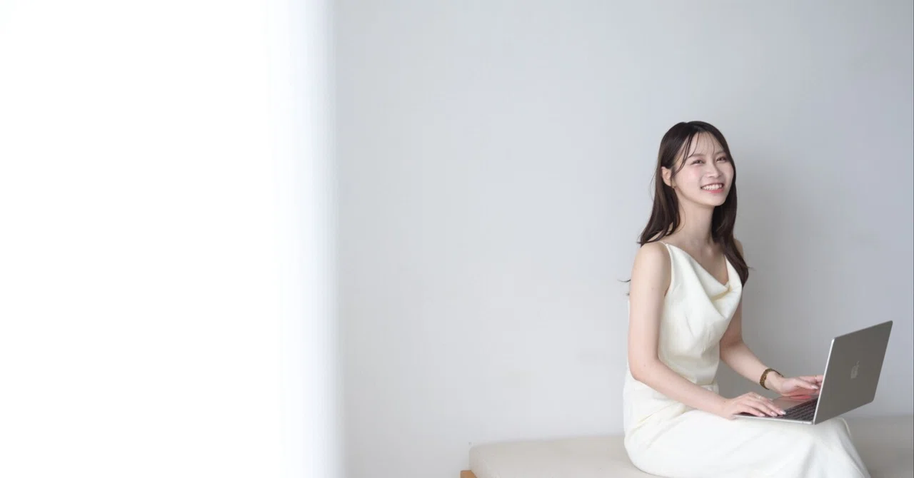 「10万円分の服を仕入れて、1円も売れなかった」——そこから4ヶ月でInstagram1万人、女性の"働きやすい"をつくる経営者。株式会社GlowCraft・小嶋里加子さん
