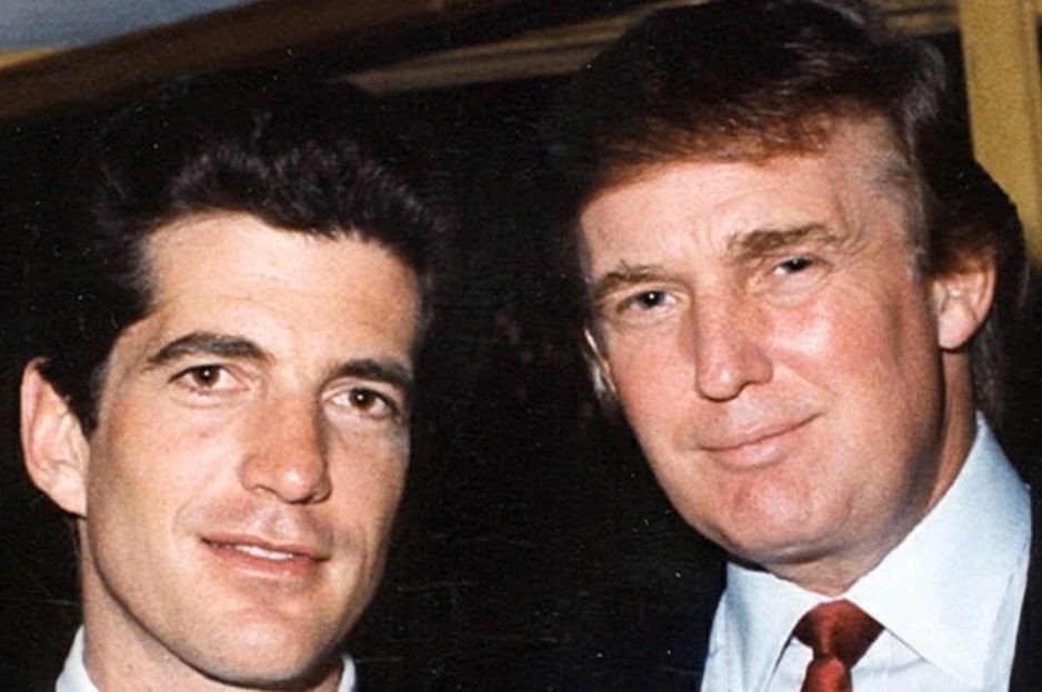 トランプとご近所で仲良しだったジョン フィッツジェラルド ケネディ ジュニア 検索では辿り着けない場所 労働集約型から自立分散型ワーク スタイルへ 言語を超えるデザイン思想 Azabu11studio Note トランプとご近所で仲良しだったジョン フィッツジェラルド ケネディ ジュニア 検索では辿り着けない場所 労働集約型から自立分散型ワーク スタイルへ 言語を超えるデザイン思想 Azabu11studio Note