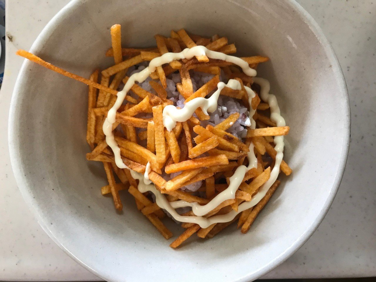 カラムーチョ丼がどう転んでも美味しい おいしいエッセイ 三戸満平 Note カラムーチョ丼がどう転んでも美味しい おいしいエッセイ 三戸満平 Note