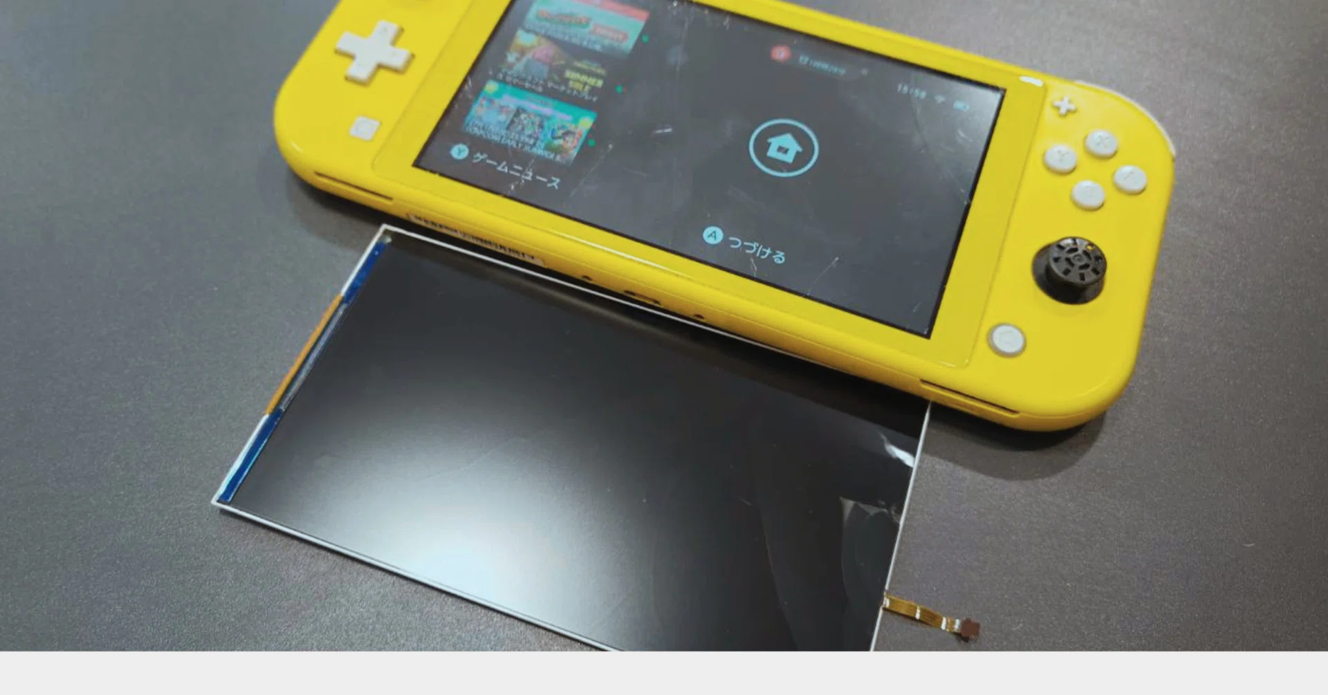 修理事例】Nintendo Switch Liteの液晶交換！画面が映らない状態から
