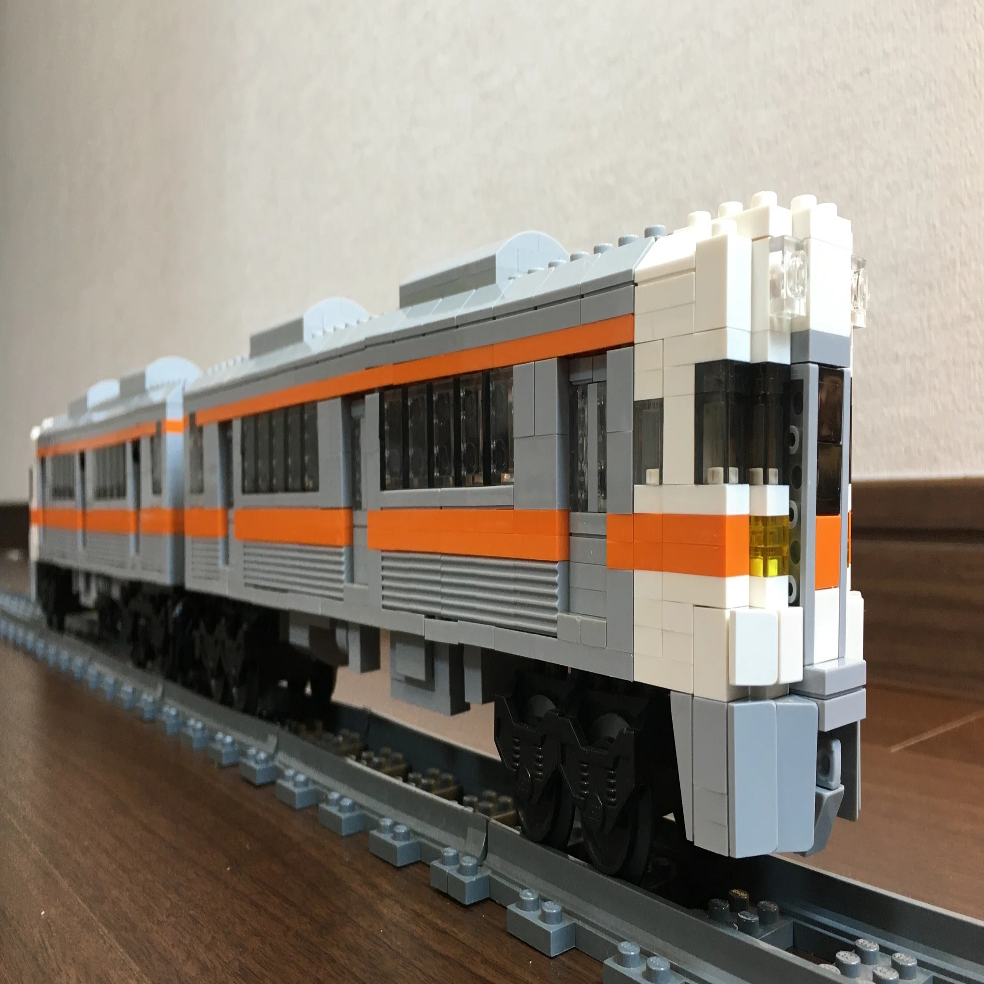 個人作品】JR東海キハ25形気動車 by番翁｜灘校LEGO同好会