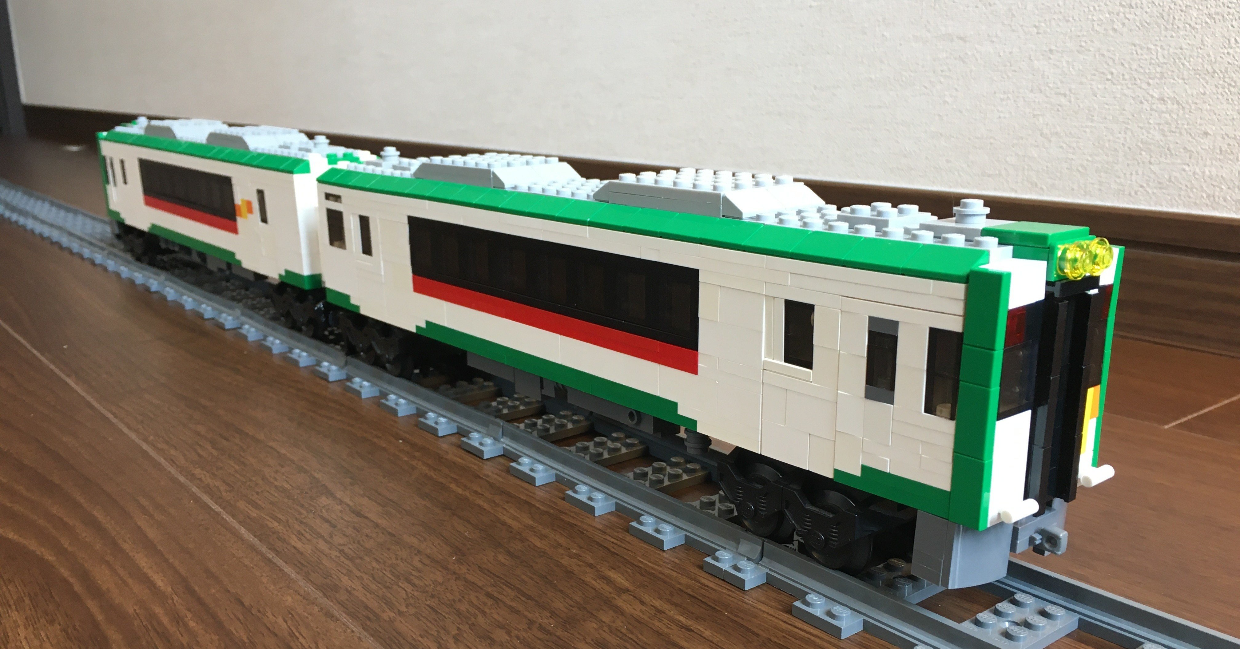 個人作品】JR東日本キハ110系気動車 by番翁｜灘校LEGO同好会
